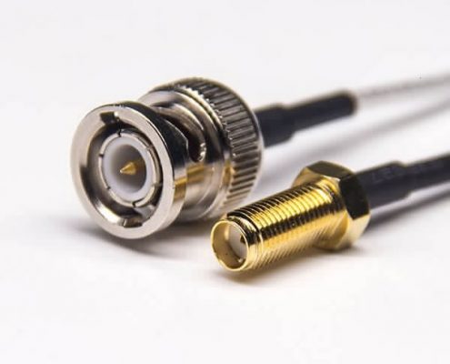 BNC監控線180度公頭轉SMA180度母頭接RG316線